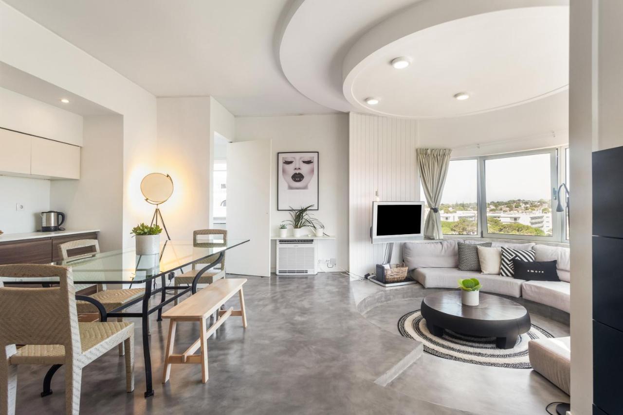 Nomad Dreams N. 6 * Cascais